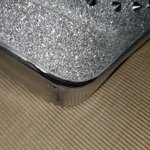 Spiked heels - Picture 6 of 6